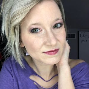 Meet your Posher, Abby